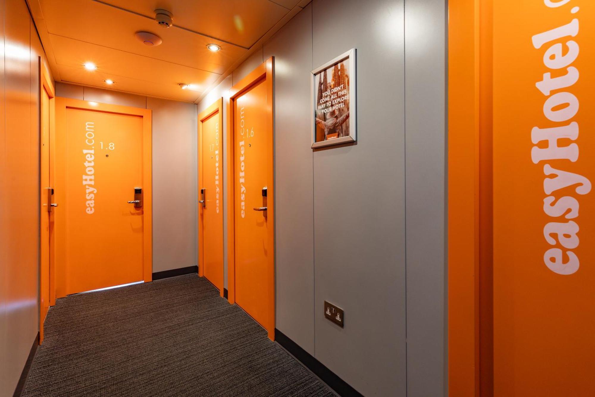 Easyhotel Edinburgh, Edinburgh